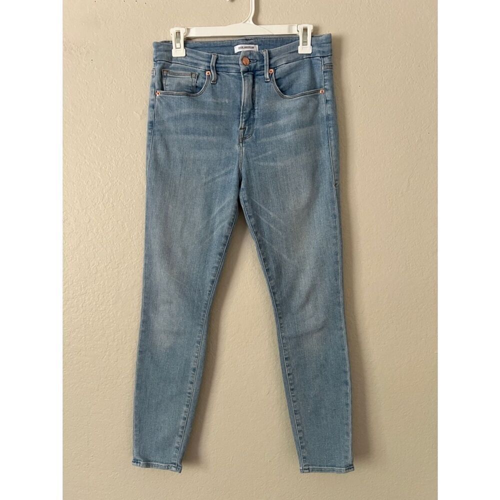 EUC Good American Good Leg Crop Skinny Light Washed Jeans in Size 8